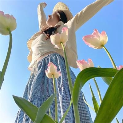 湛蓝青春海